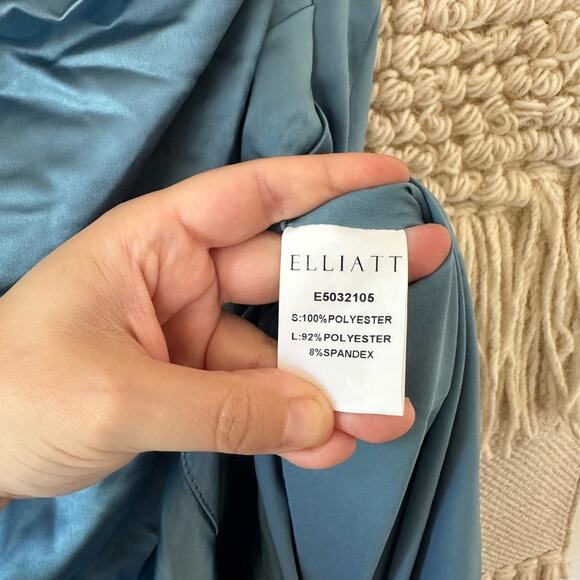 NWT: Elliatt Cassini Dress - Picture 4 of 9